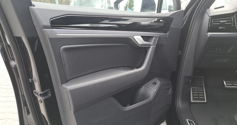 Volkswagen Touareg cena 479000 przebieg: 10, rok produkcji 2024 z Gościno małe 704